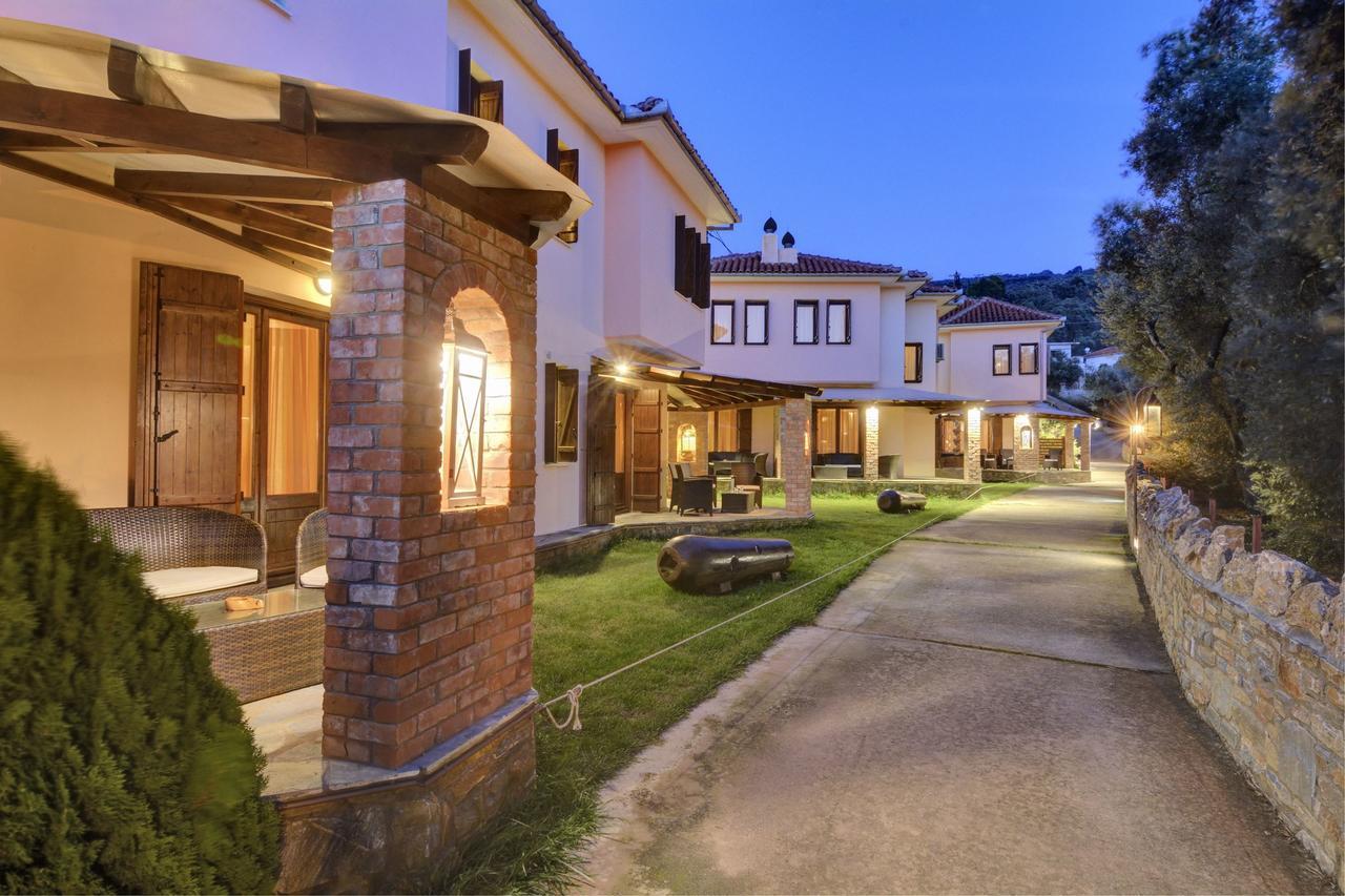 Symmetron Suites Kálamos 外观 照片